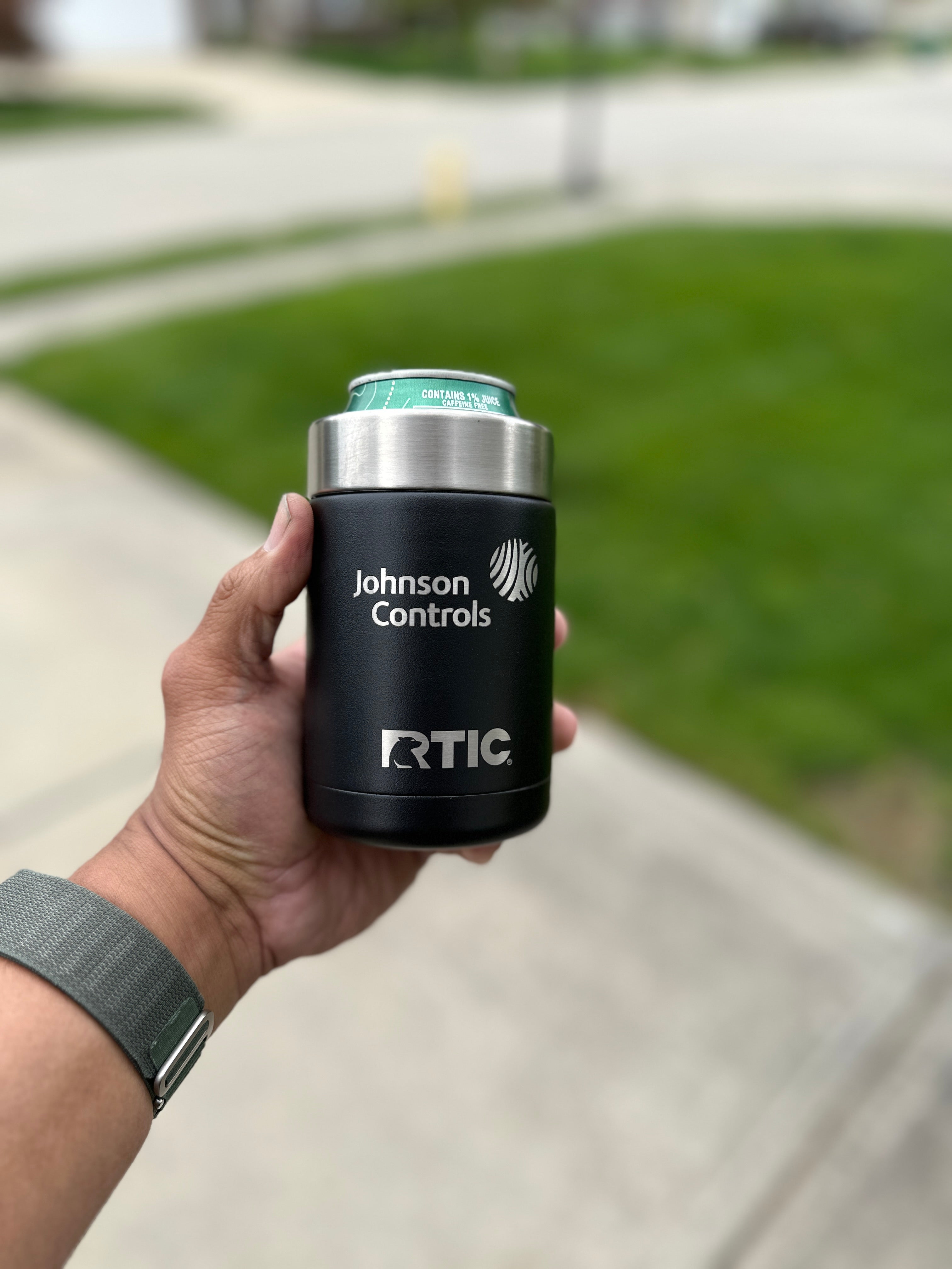 Custom Engraved Tumblers & Drinkware